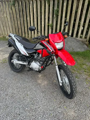 Vendo Honda Bros 125 ES