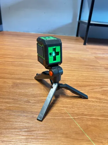 Nível a laser 2 linhas