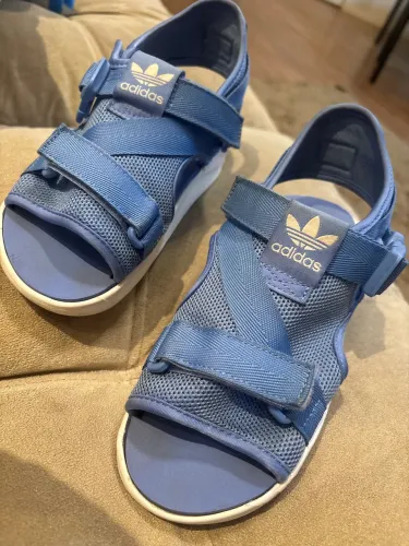 Sandália adidas menino