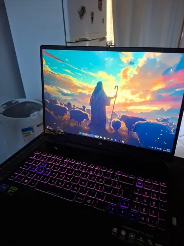 Notbook GAMER ( ACER PREDATOR NEO 16 )