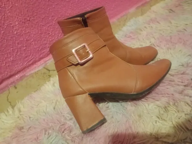 Bota número 36