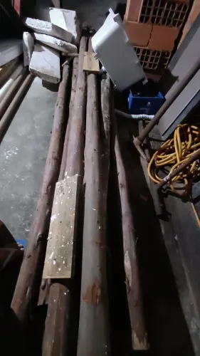 Vendo 10 Pontalete de eucalipto