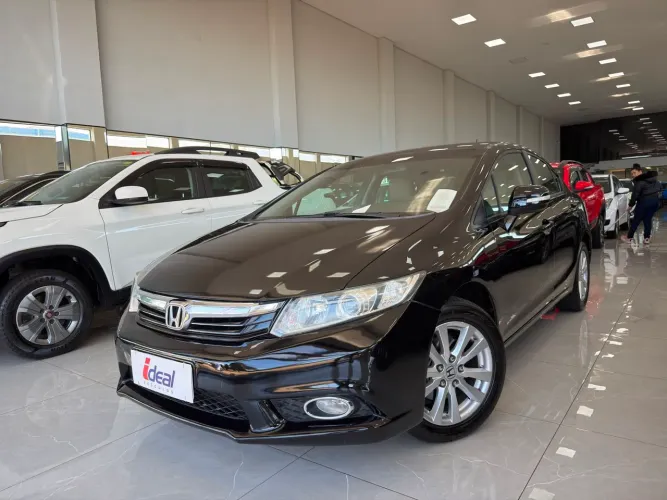 Honda Civic Sedan LXR 2.0 Flexone 16V Aut. 4P 2014