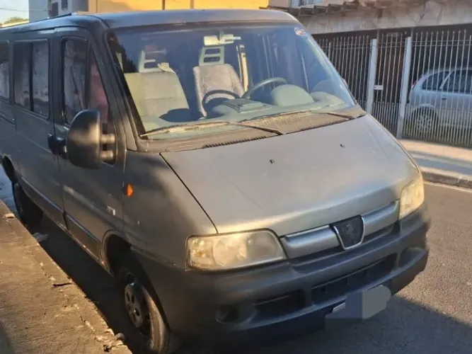 Peugeot Boxer 2.3 Minibus 15/16l TB Diesel. 2013