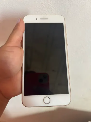 iPhone 8 Plus