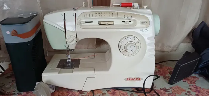 Maquina de costura