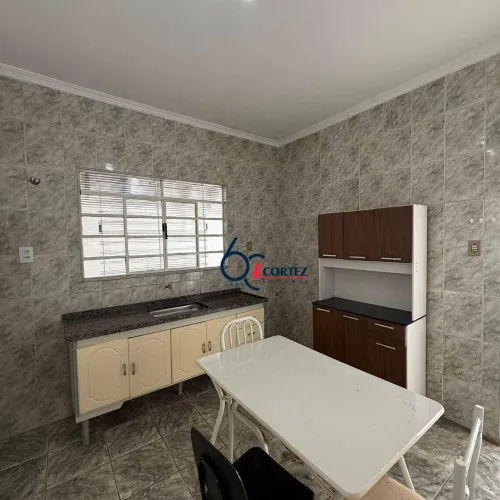 Casa com 1 dormitório para alugar, 30 m² por R$ 950,00/mês - Vila Indaiá - Rio Claro/SP