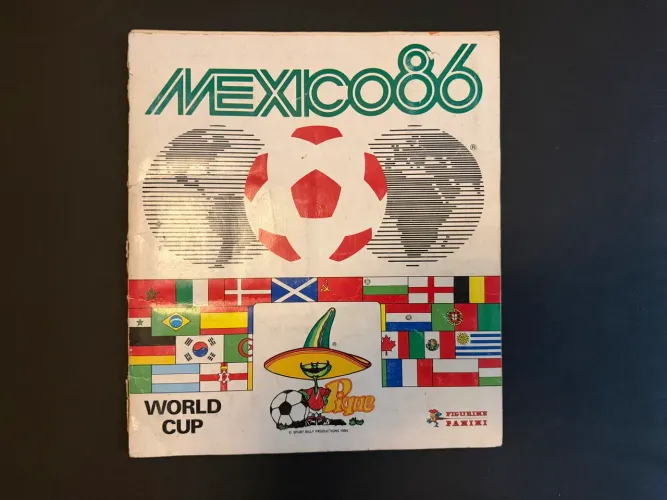 Álbuns das Copas de 82 e 86