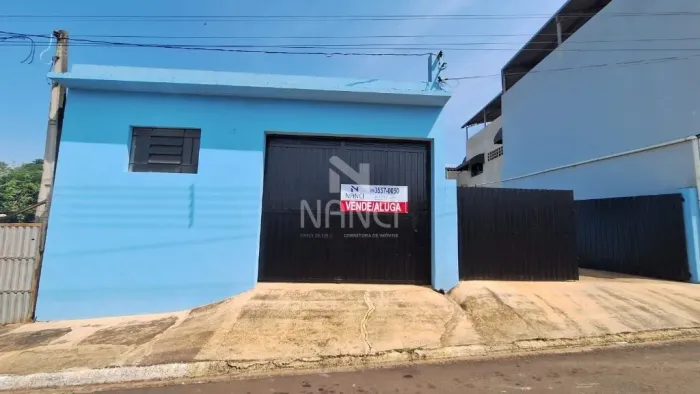 Locação de Comercial / Salão na cidade de Santa Gertrudes