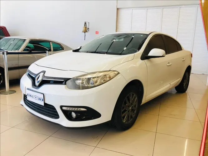 Renault Fluence Sed. Dynamique 2.0 16V Flex Aut. 2016