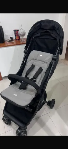 Carrinho de bebê