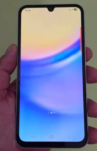 Samsung A20