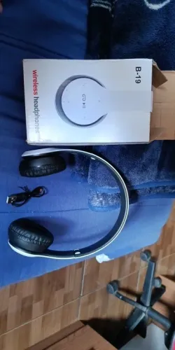 Fone de ouvido bluetooth 