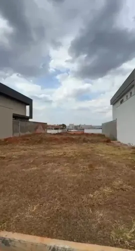 Lote Jardins França em Goiânia