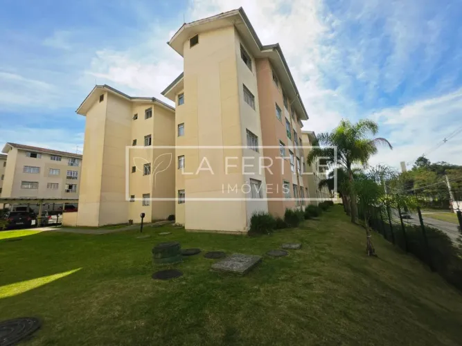Apartamento Mobiliado 2 Quartos 50 M², A Venda Por R$320.000 - Pinheirinho, Curitiba (PR)