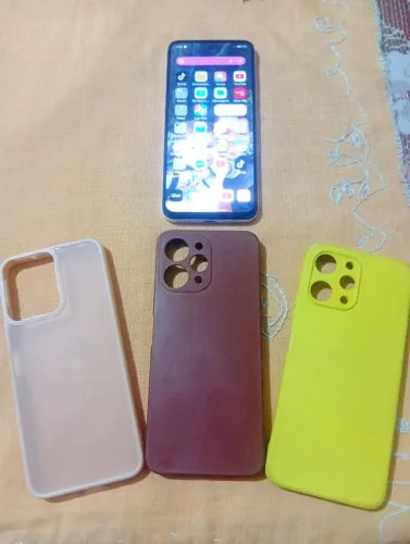 Vendo redimi 12 em condições excelentes de uso e sempre usado com película bem cuidado