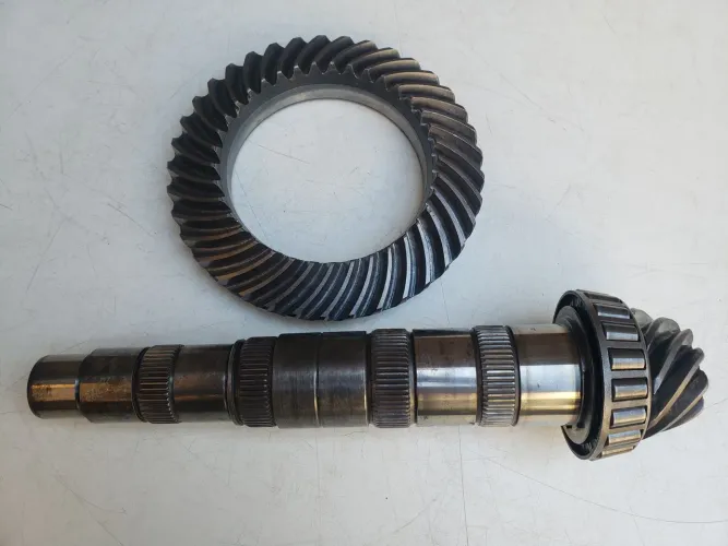 Coroa E Pinhão 10x37 Câmbio Gti 2.0 16v/ Passat 1.8t 20v