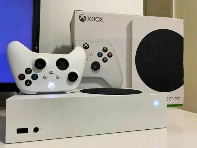 Xbox series S ac/cartão (entrego)