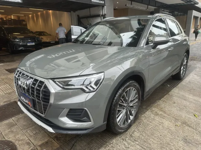 Audi Q3 Performance 2.0 TFSI Tiptr. Quattro 2025
