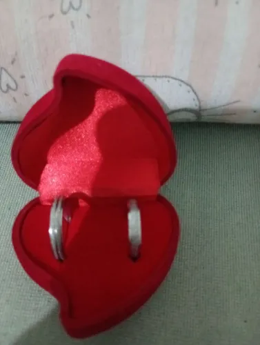 Conj. De anéis de namoro 