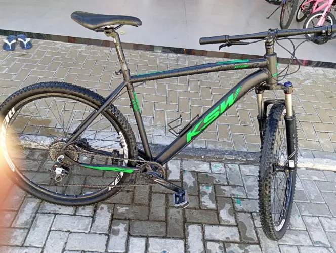 Bicicleta Aro 29 KSW 9V K7 Freio a Disco Hidráulico Absolut Quadro 21  