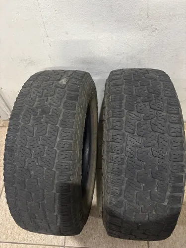 Pneu pirelli scorpion 265/65 r17 (Par)