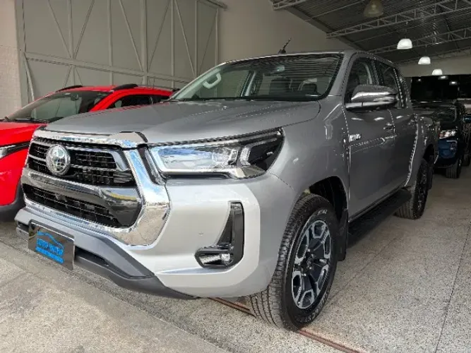 Toyota Hilux CD SRX 4X4 2.8 TDI 16V Diesel Aut. 2022