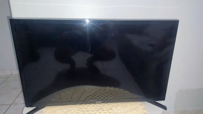 Smart TV Samsung UN32J4300AG de 32"