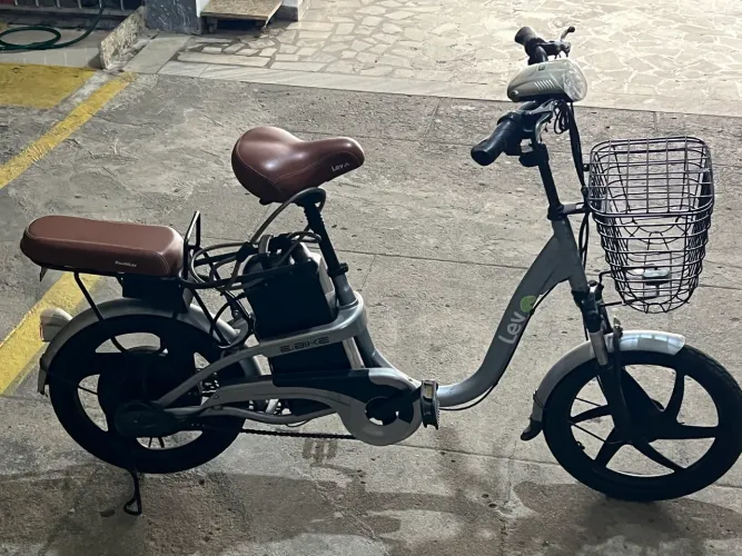 Bicicleta Lev e-bike nova