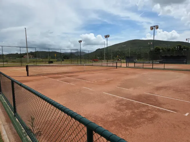 Lote a venda em Alphaville Lagoa dos Ingleses