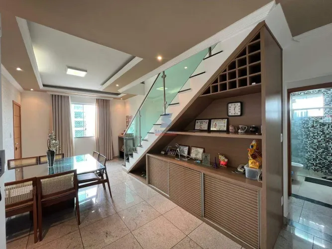 TRIPLEX 4 QTOS,3 SUÍTES,4 VAGAS BAIRRO INCONFIDENTES CONTAGEM MG