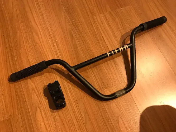 Guidão de BMX Fiend Type O+ c/ Mesa Fiend