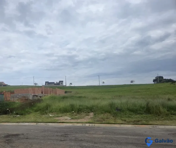 Terreno à venda no Condomínio Terras Caxambu no Bairro Caxambu em Jundiaí - SP
