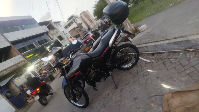 Lander 250