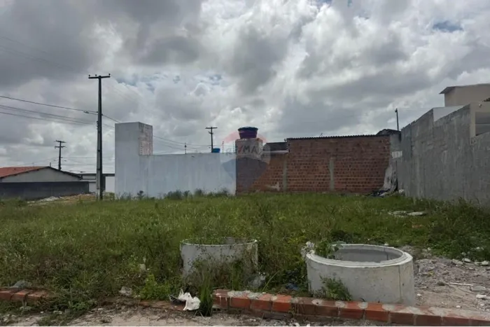 Terreno a venda em Pedras de Fogo.