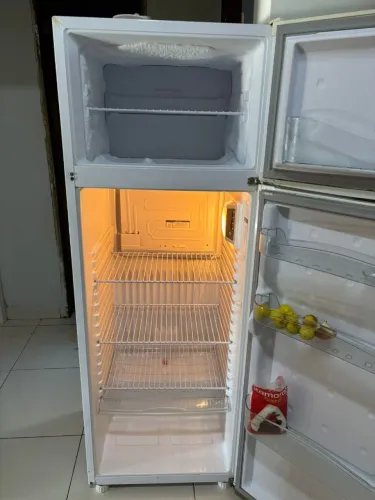 Geladeira consul