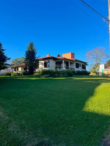 Casa Condomínio Fechado Lagoa Dourada em Criciúma