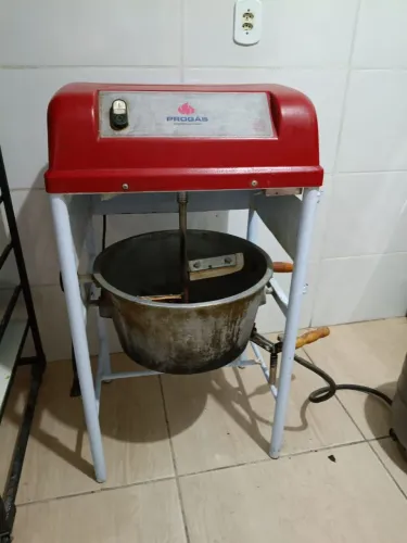 Máquina misturela