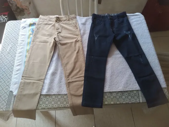 2 CALÇAS JEANS E SARJA INFANTIL MASCULINO