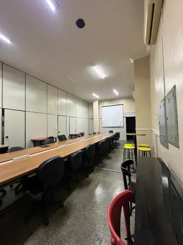 Escritório 100% mobiliado na Av Ephigênio Salles/Aleixo
