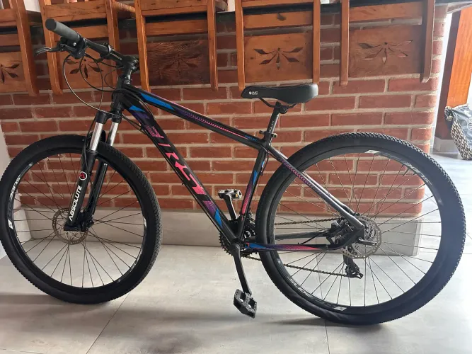 Bicicleta aro 29 freio a disco