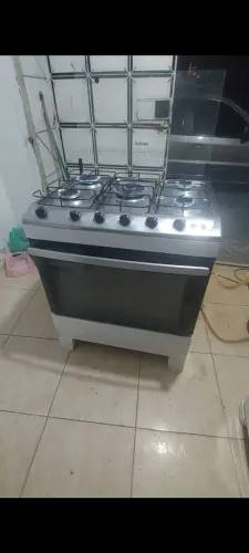 Fogao de 5 bocas bem conservado funcionando tudo