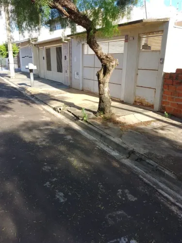 VENDO TERRENO EM TATUÍ DEPENDENDO ACEITO VEÍCULO OU MOTO.