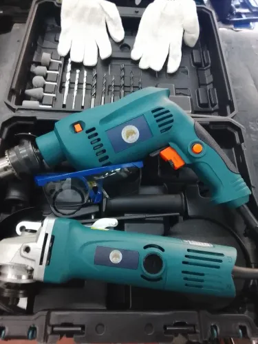 Kit furadeira e parafusadeira impacto e lixadeira Esmerilhadeira+ acessórios super queimao
