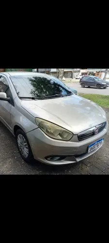 Fiat Grand Siena Essence 1.6 Flex 16V 2014