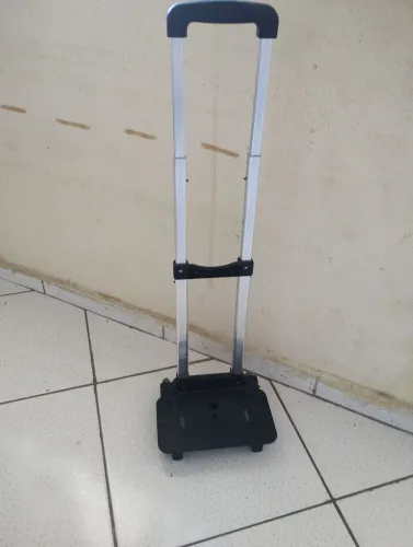 Carrinho de bagagem