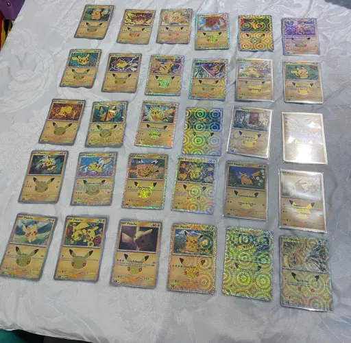 Coleção Completa 30 Cartas Pokemon 30 Anos Pikachu