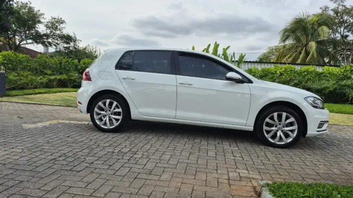 Volkswagen Golf Highline 250 TSI 1.4 Flex 16V Aut. 2018