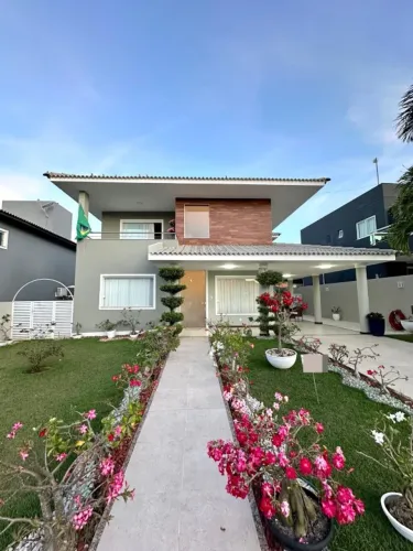 CASA EM CONDOMÍNIO RESIDENCIAL em CAMAÇARI - BA, ALPHAVILLE LITORAL NORTE 1