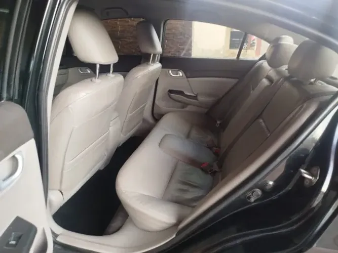 Honda Civic Sedan LXR 2.0 Flexone 16V Aut. 4P 2014